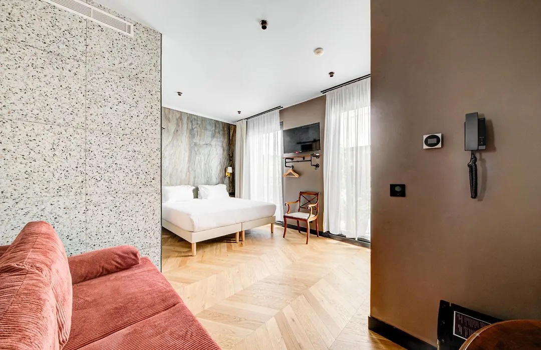 Hôtel Maât Batignolles-1